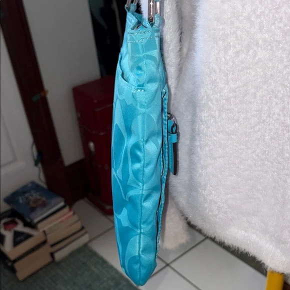 Coach  Getaway signature monogram jacquard  aqua blue Crossbody/shoulder bag - Picture 9 of 15